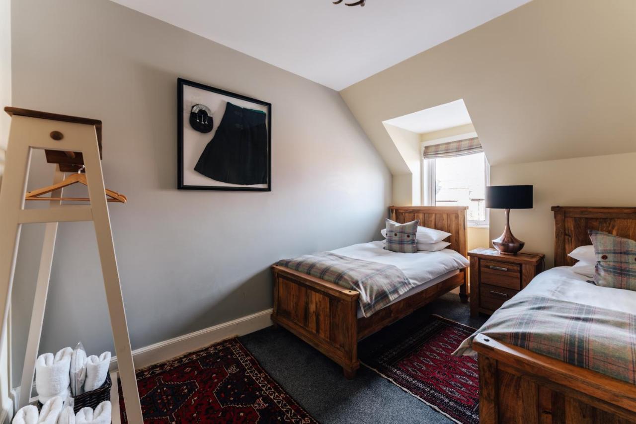 Luxury Inverness Central Apartment Private Parking Eksteriør bilde